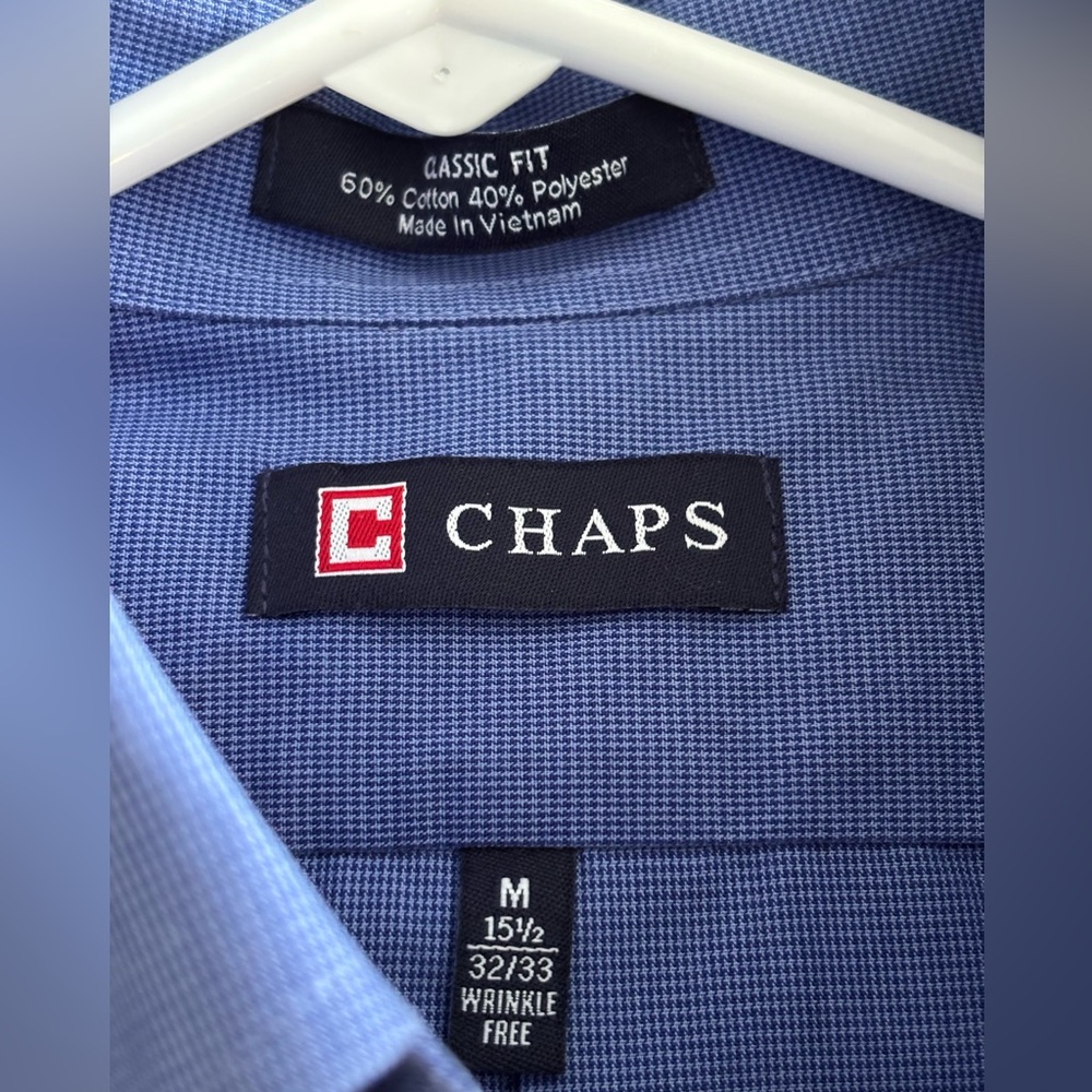 CHAPS Men's Blue Checkered Button Down Long Sleeve Collared Shirt Medium Pocket - Picture 3 of 6